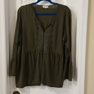 3/4 sleeve olive blouse with lace details